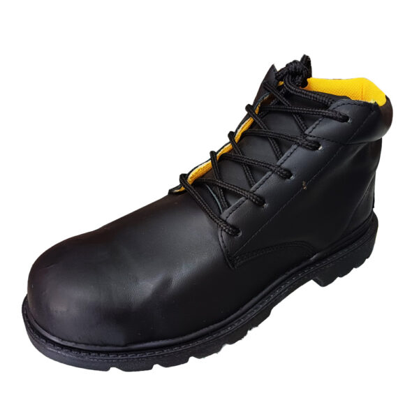 BOTA DE SEGURIDAD PIEL PULIDA CON CASCO DE ACERO LICA